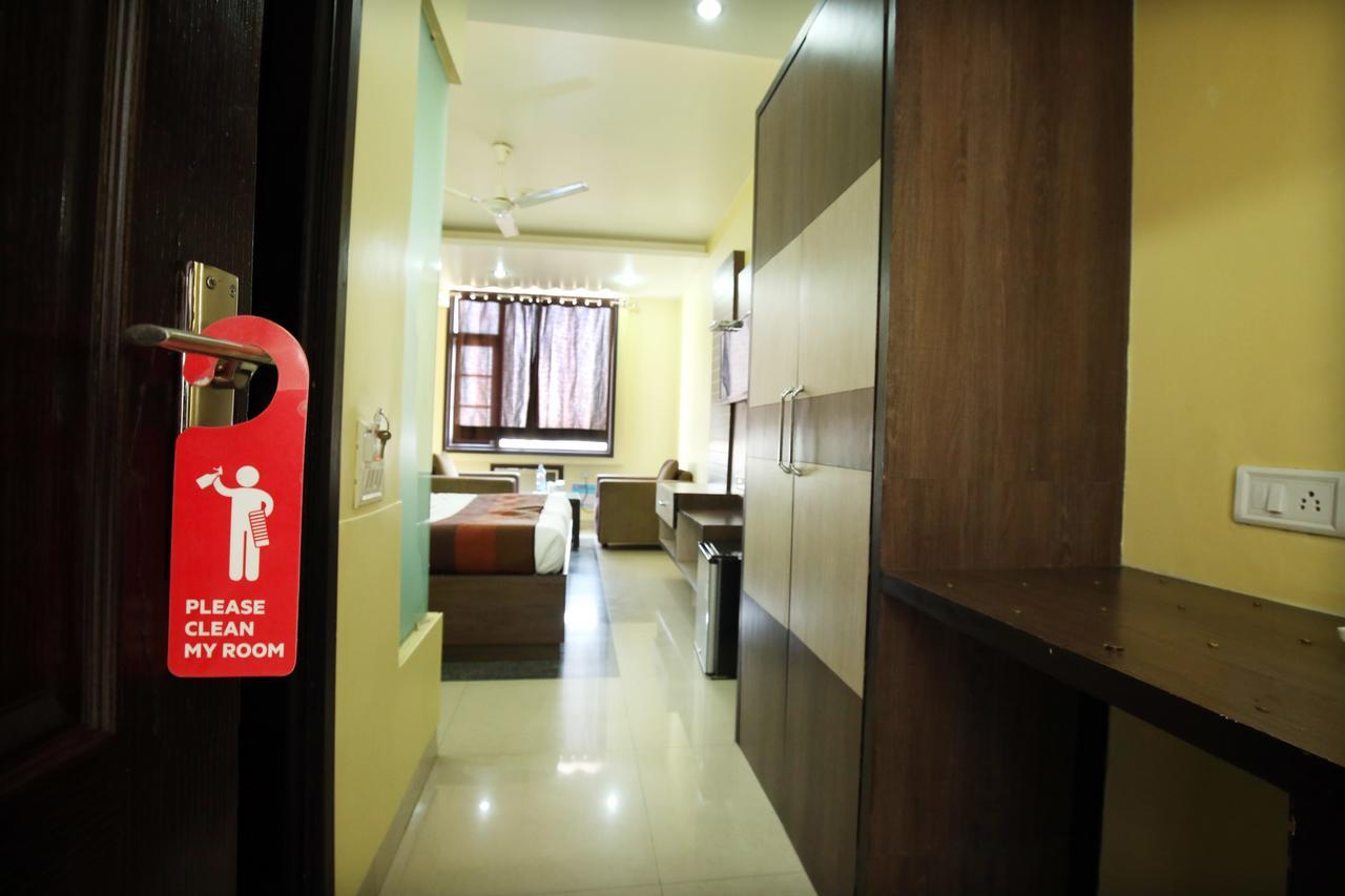 Hotel Mm Yellowuds Амритсар Екстериор снимка