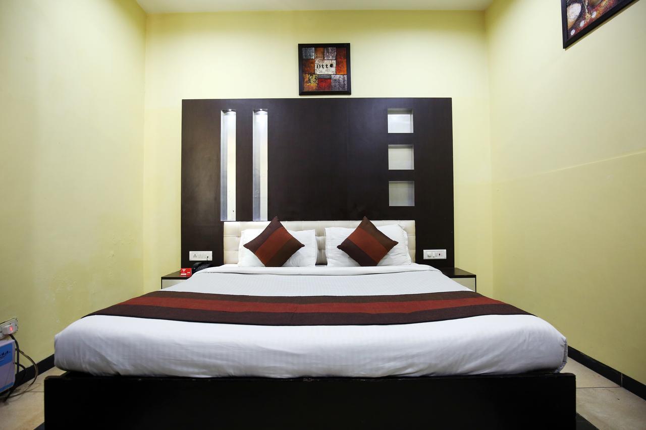 Hotel Mm Yellowuds Амритсар Екстериор снимка