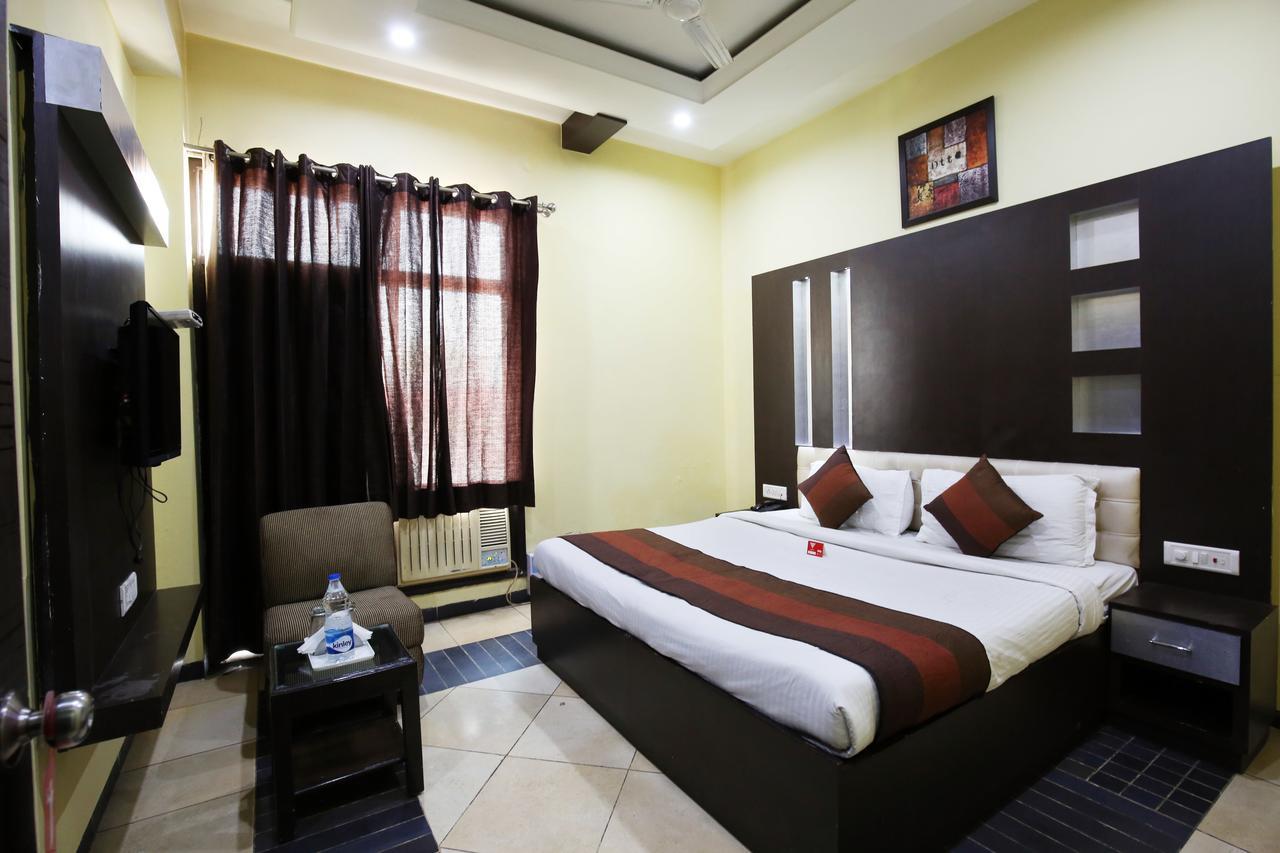 Hotel Mm Yellowuds Амритсар Екстериор снимка