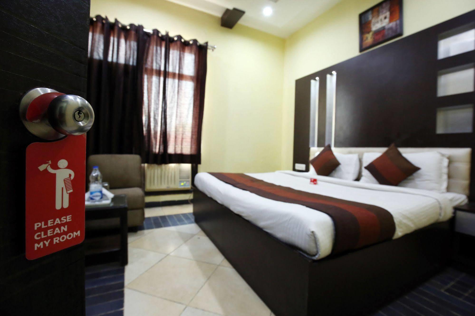 Hotel Mm Yellowuds Амритсар Екстериор снимка