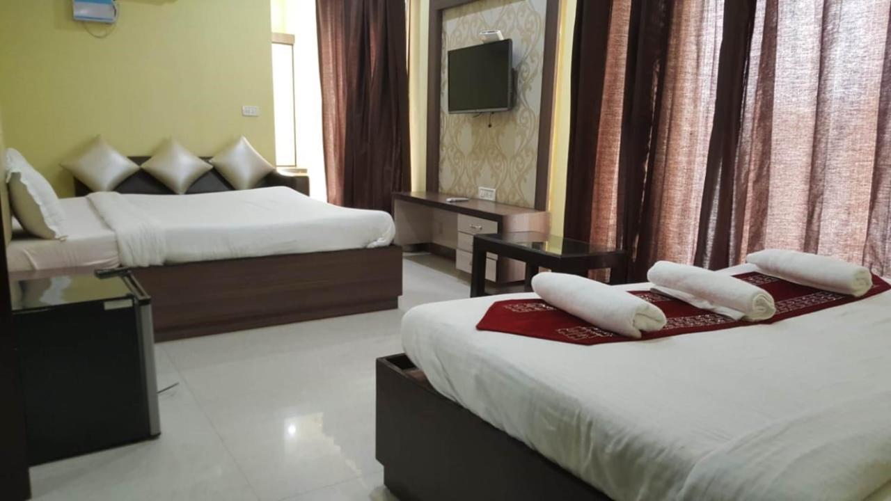 Hotel Mm Yellowuds Амритсар Екстериор снимка